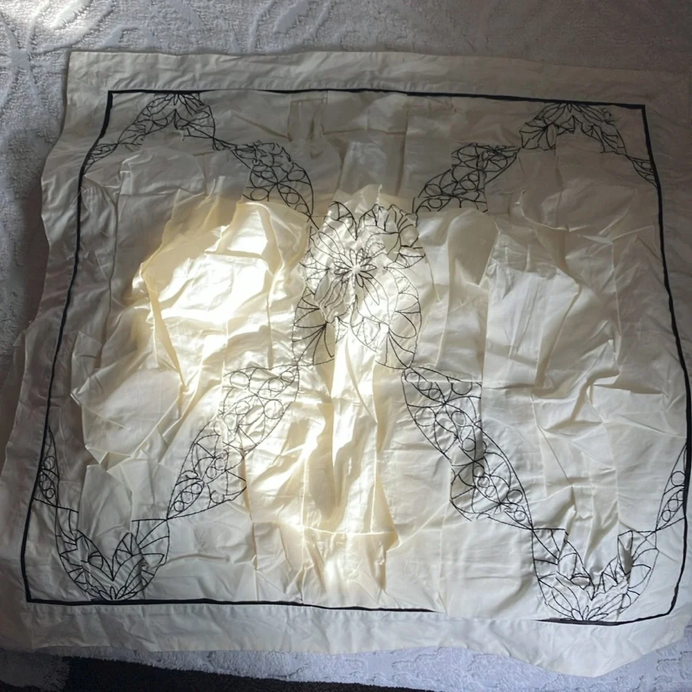 Anthro Puffed Cream w. Black Embroidery Cotton King Size Duvet w. 2 Euro Shams